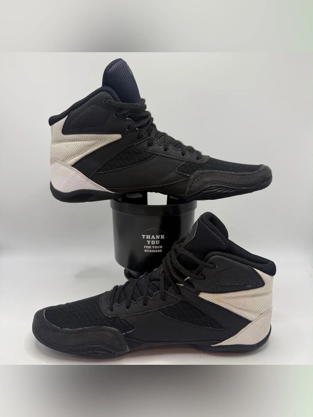 ASICS Matflex 6 Men’s Size 9 Wrestling Shoes Black White Silver 1081A021